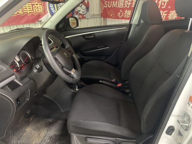SWIFT  第10張相片
