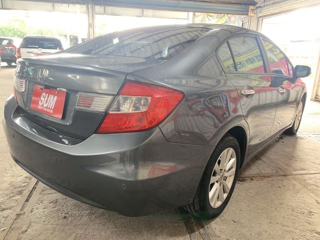 CIVIC  第7張相片