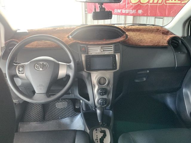 YARIS  第7張相片