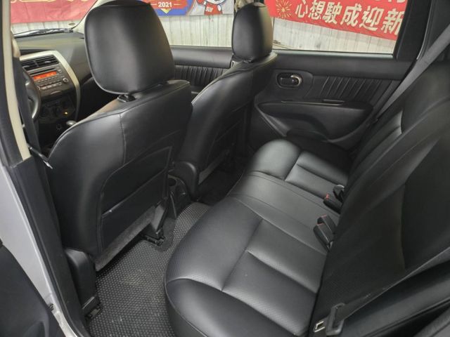 LIVINA  第5張相片