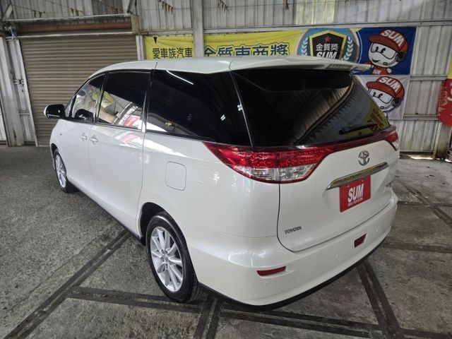 純正7人座休旅車.原版件.旗艦版  第7張相片