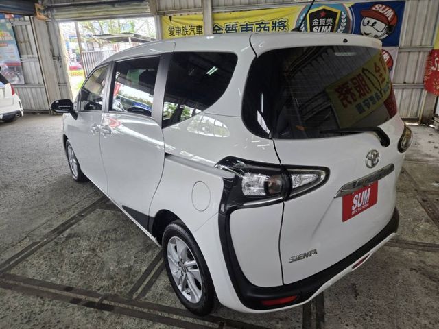 TOYOTA小休旅.  第6張相片