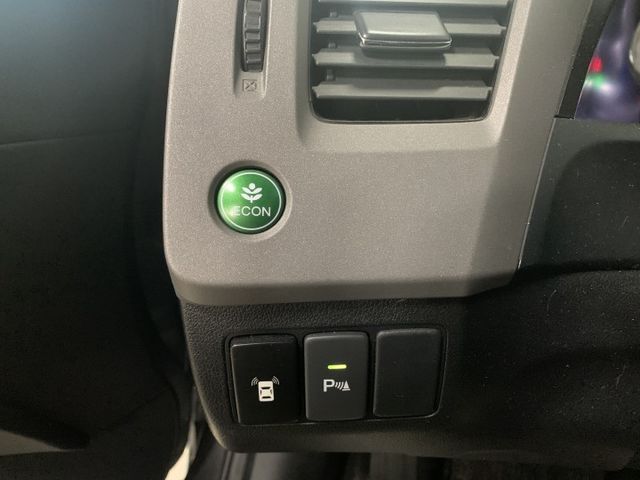CIVIC  第15張相片