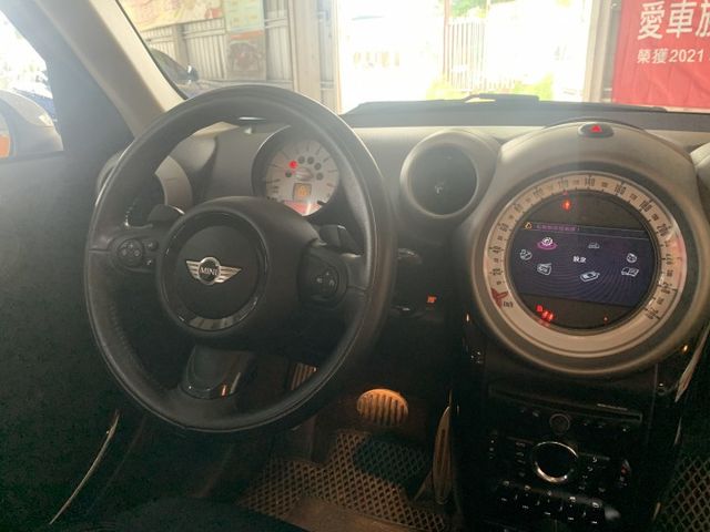 COOPER S COUNTRYMAN  第12張相片