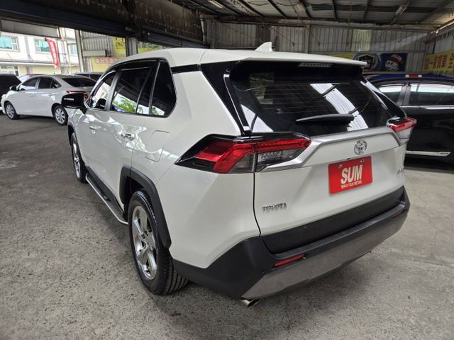 RAV4  第6張相片