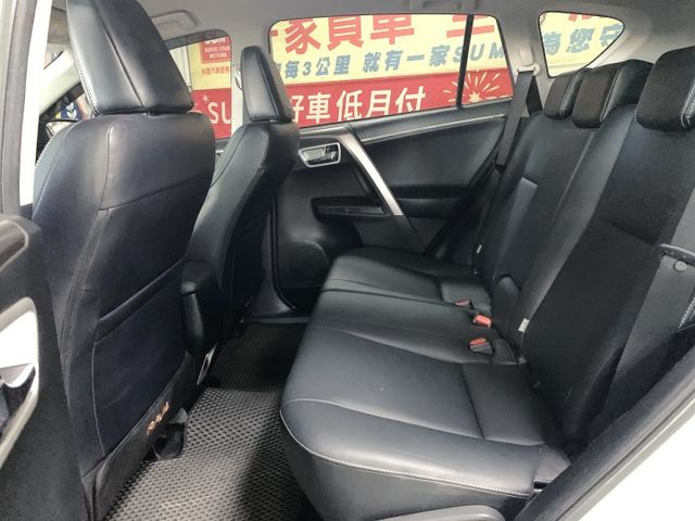 RAV4  第6張相片