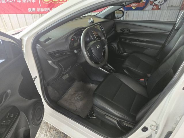 YARIS  第3張相片