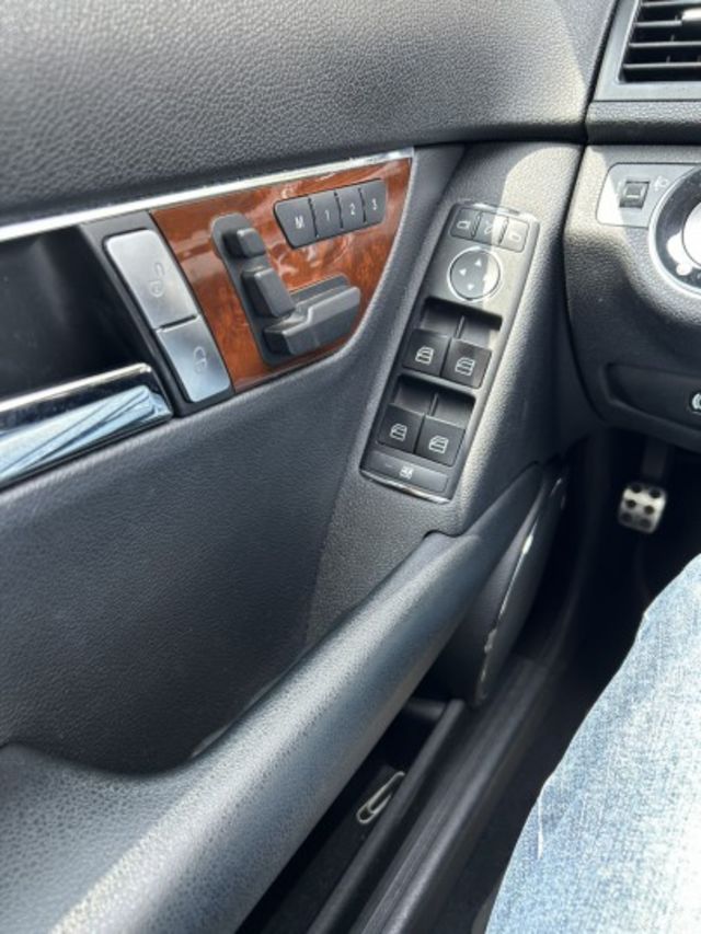 C-CLASS W204  第3張相片