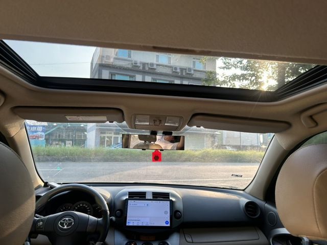 RAV4  第5張相片