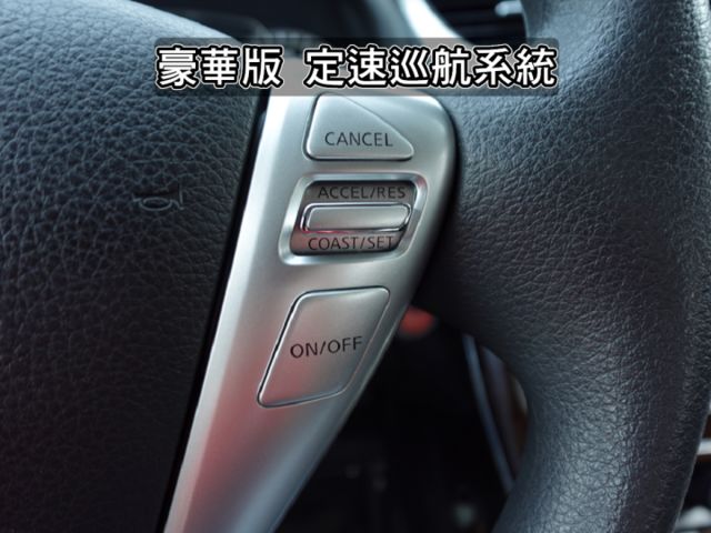 ▲豪華影音版，里程保證，全程原廠保養▲一手家庭用車，原鈑件認證▲免鑰匙，恆溫，定速，感應大燈，免頭款可全貸  第9張相片