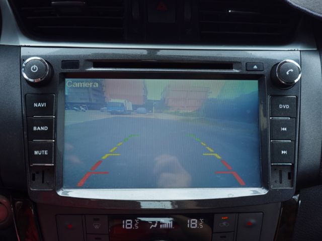 ▲頂級豪華版，只跑９萬，全車原鈑件▲升級導航/電視+倒車顯影▲免鑰匙，恆溫，定速，感應大燈▲原鈑件認證▲可全額貸款  第15張相片