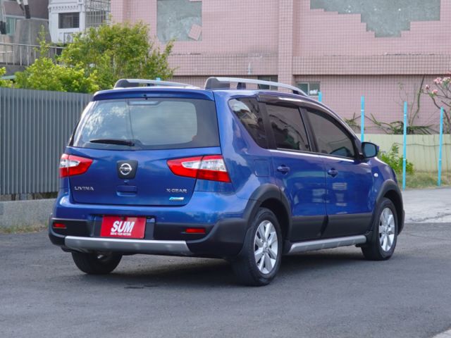 ▲豪華版有恆溫，只跑８萬，全車原鈑件▲花費數萬元選配～原廠導航／電視／胎壓，抬頭顯示器，前後行車記錄器  第4張相片