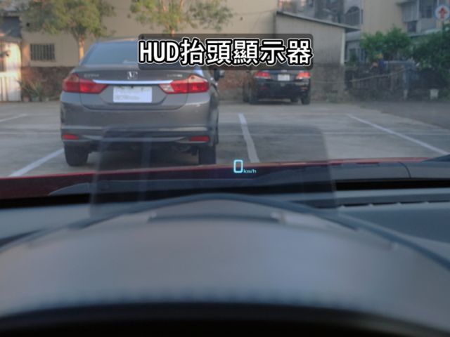 ▲安心特仕版，只跑８萬，全程原廠保養▲升級安卓導航＋CarPlay＋前後錄影＋LED頭燈▲盲點，抬頭顯式，六氣囊，免鑰匙  第12張相片