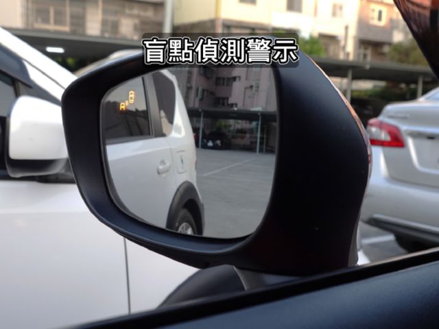 ▲安心特仕版，只跑８萬，全程原廠保養▲升級安卓導航＋CarPlay＋前後錄影＋LED頭燈▲盲點，抬頭顯式，六氣囊，免鑰匙  第20張相片