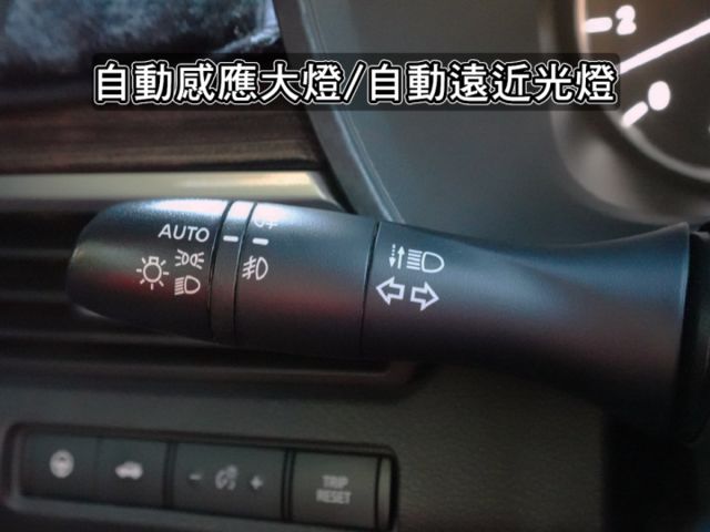 ▲小改款～卓越旗艦版，才有全速域＋車道維持▲只跑３萬多，全程原廠保養▲盲點偵測，360環景，BOSE音響，電動椅，免鑰匙  第16張相片