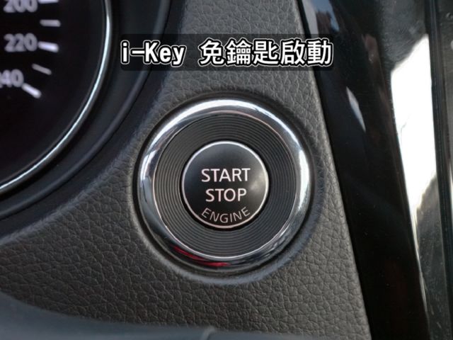 ▲頂級玩美版，全車原鈑件，全程原廠保養▲升級八核安卓機＋前後錄影▲四氣囊，免鑰匙，循跡，恆溫，定速，胎壓  第10張相片