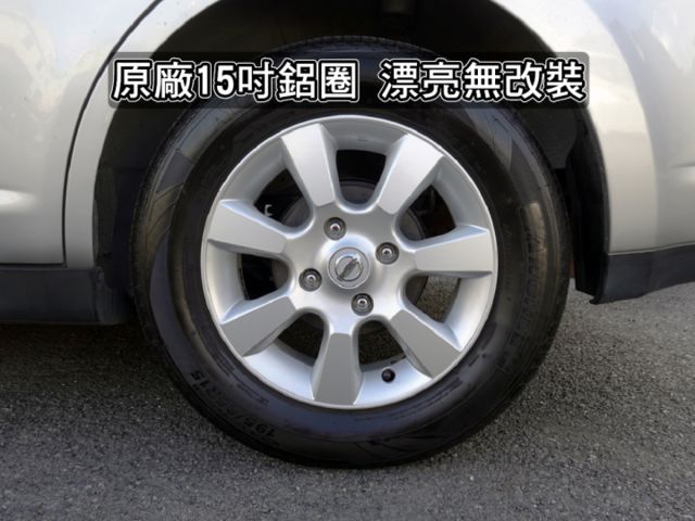 ▲頂級版黑內裝，里程跑少，全程原廠保養▲升級八核安卓機＋手機CarPlay▲四顆輪胎剛換新的▲認證車原鈑件  第19張相片