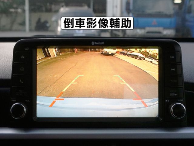 ▲全新改款X-Line運動版，只跑３萬，全車原鈑件▲七氣囊，自動煞停，免鑰匙，定速／恆溫，導航，循跡，胎壓  第16張相片