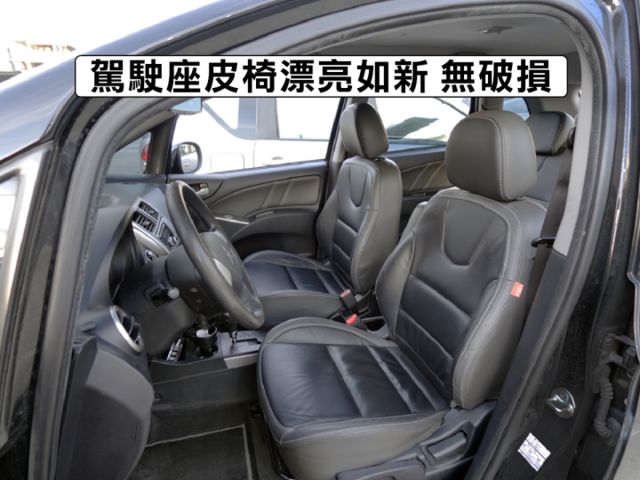 ▲超美代步車，低里程跑７萬▲豪華版有免鑰匙，全車原鈑件▲前後行車記錄器，恆溫空調，倒車顯影，ABS煞車  第7張相片