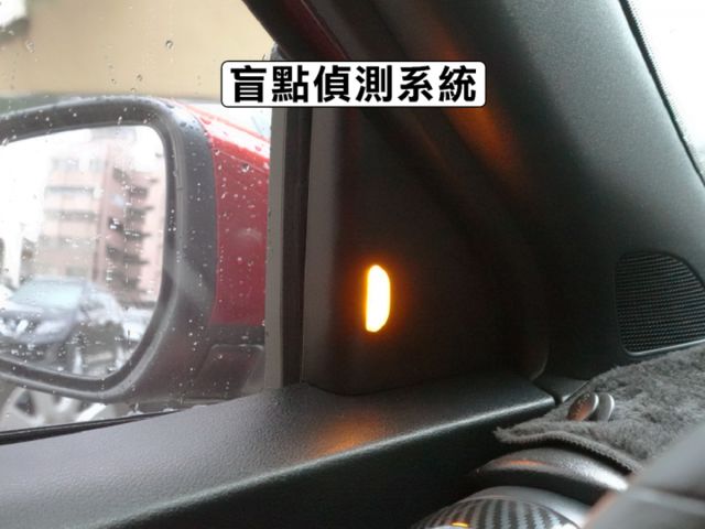 ▲智行旗艦版，升級安卓導航+行車記錄器+抬頭顯示器▲里程３萬，全程原廠保養▲六氣囊，環景，盲點，免鑰匙，定速，LED頭燈  第20張相片