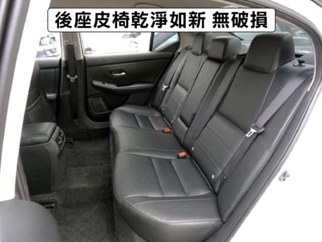 ▲尊爵智駕版，只跑９千公里，原廠保固中▲一手無菸車，原鈑件認證▲全速域，盲點，環景，免鑰匙，LED大燈，CarPlay  第7張相片