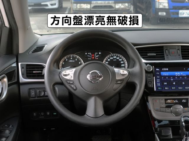 ▲旗艦版，只跑５萬，全程原廠保養▲選配360環景＋四鏡頭行車記錄器▲六氣囊，免鑰匙，循跡，恆溫，定速，感應大燈  第8張相片