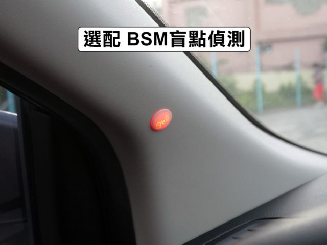 ▲旗艦版，只跑５萬，全程原廠保養▲選配360環景＋四鏡頭行車記錄器▲六氣囊，免鑰匙，循跡，恆溫，定速，感應大燈  第10張相片