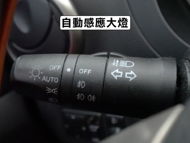 ▲推薦代步車，省油省稅，保養便宜▲客人換車收購，現況便宜賣▲五門大空間，好開好用▲感應大燈，冷暖空調，電動後視鏡  第10張相片