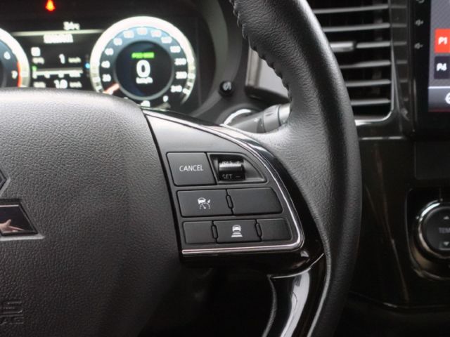 ▲頂級尊貴型，升級安卓導航機▲只跑６萬，原鈑件認證▲三菱原廠保固▲ACC跟車，電尾門，盲點，數位儀表，LED頭燈，免鑰匙  第8張相片