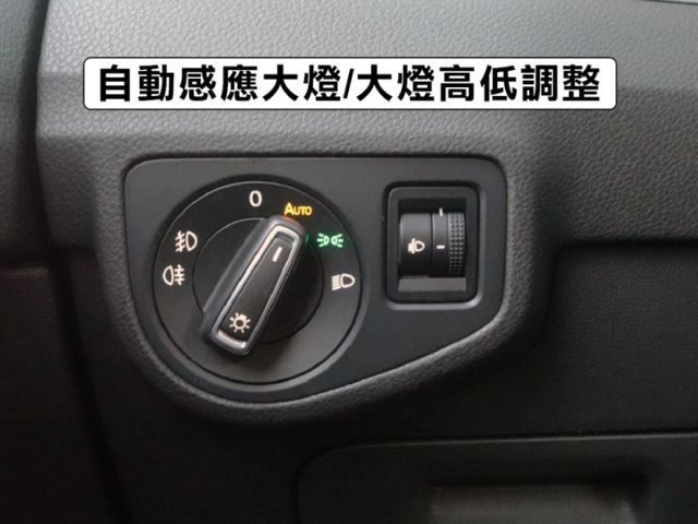 ▲本月特價，1.2渦輪，一年稅金八千多▲整理好無待修▲第三方認證合格▲五門超大空間▲提供專業福斯保養廠  第15張相片