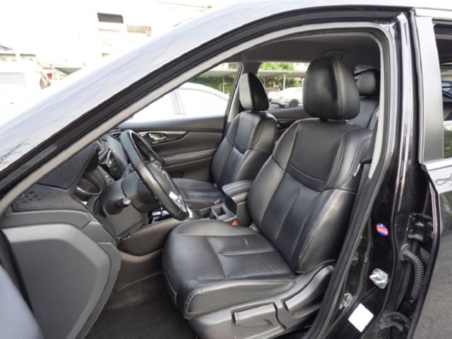 ▲智行版有全速域，原鈑件認證▲只跑６萬，原廠保固中▲加數萬元原廠選配▲六氣囊，環景，盲點，免鑰匙，LED頭燈  第5張相片