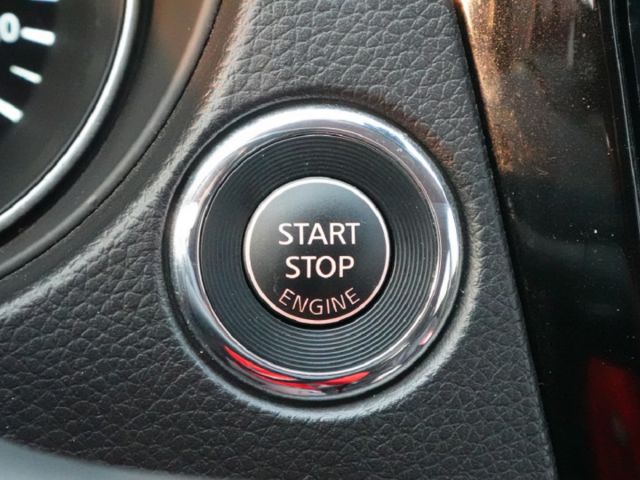 ▲智行版有全速域，原鈑件認證▲只跑６萬，原廠保固中▲加數萬元原廠選配▲六氣囊，環景，盲點，免鑰匙，LED頭燈  第10張相片