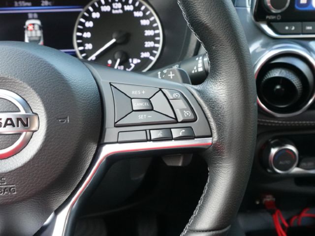 ▲1.0渦輪，最頂級～駕趣享樂版▲超美認證車，只跑２萬，全台保固▲BOSE音響，車道偏移，免鑰匙，環景，盲點，LED頭燈  第9張相片