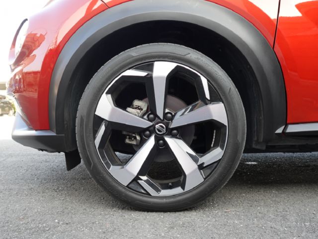 ▲1.0渦輪，最頂級～駕趣享樂版▲超美認證車，只跑２萬，全台保固▲BOSE音響，車道偏移，免鑰匙，環景，盲點，LED頭燈  第20張相片