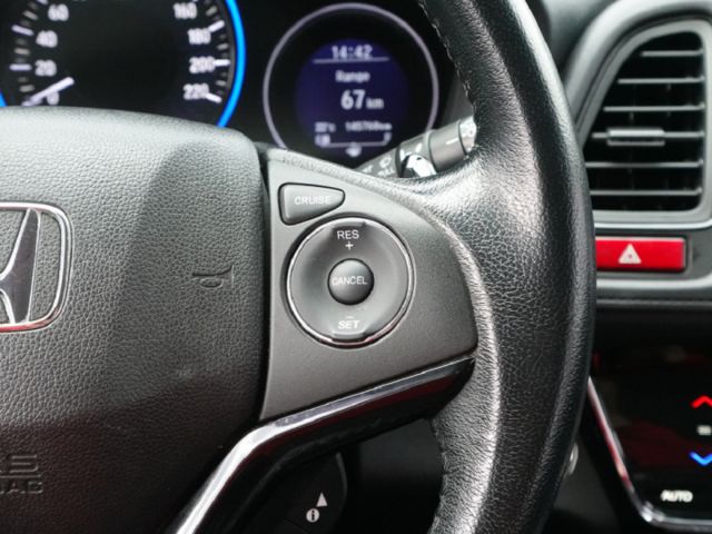 ▲最頂級Ｓ版，超美無菸車，原鈑件認證▲推薦小休旅，引擎耐用，好開好顧▲六氣囊，免鑰匙，導航，LED頭燈，恆溫，定速  第9張相片