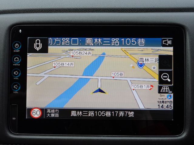 ▲最頂級Ｓ版，超美無菸車，原鈑件認證▲推薦小休旅，引擎耐用，好開好顧▲六氣囊，免鑰匙，導航，LED頭燈，恆溫，定速  第15張相片