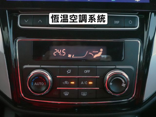 ▲頂級時尚型，低里程跑少，三菱原廠保固▲全車引擎腳剛換▲升級安卓導航機▲六氣囊，免鑰匙，LED頭燈，循跡防滑，斜坡起步  第16張相片