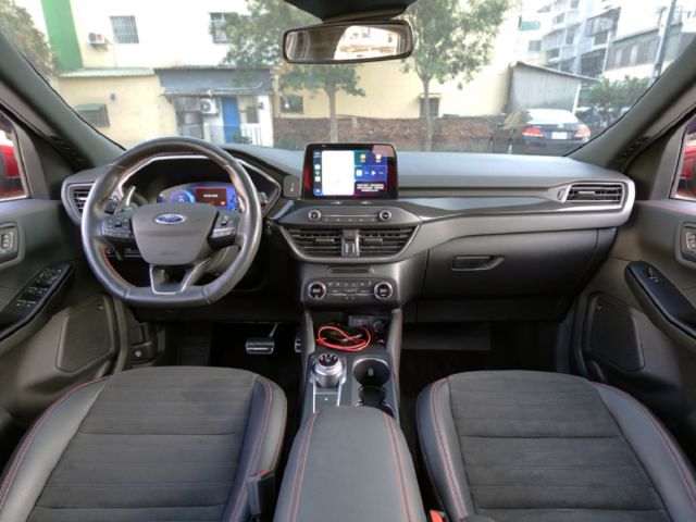 ▲AWD最頂級ST-Line，原鈑件認證▲只跑６萬多，全原廠保養▲Lv2跟車，盲點，電尾門，免鑰匙，七氣囊，LED頭燈  第4張相片