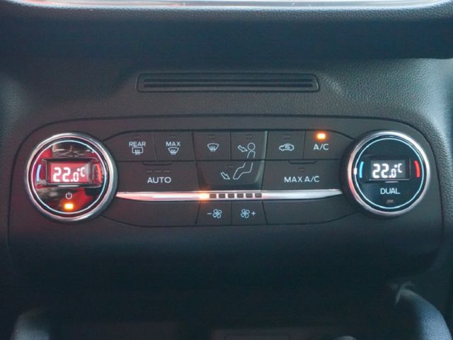 ▲AWD最頂級ST-Line，原鈑件認證▲只跑６萬多，全原廠保養▲Lv2跟車，盲點，電尾門，免鑰匙，七氣囊，LED頭燈  第20張相片