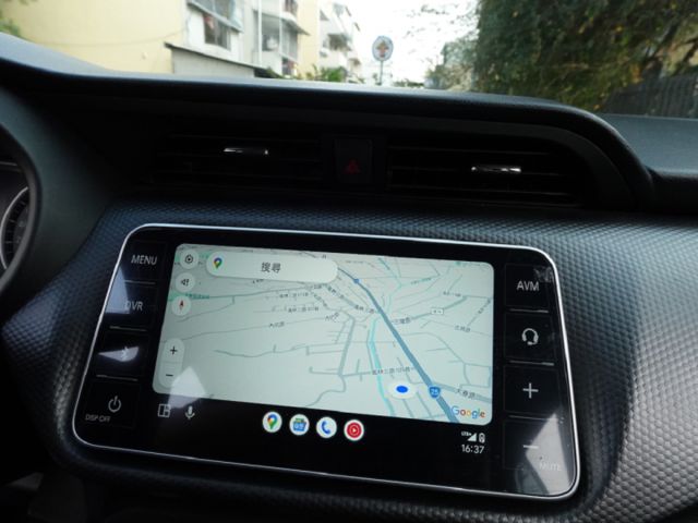 ▲超美無菸車，只跑７萬，全車原鈑件▲四顆輪胎剛換▲四氣囊，CarPlay，胎壓，循跡，感應大燈▲全台保固，可全額貸款  第9張相片