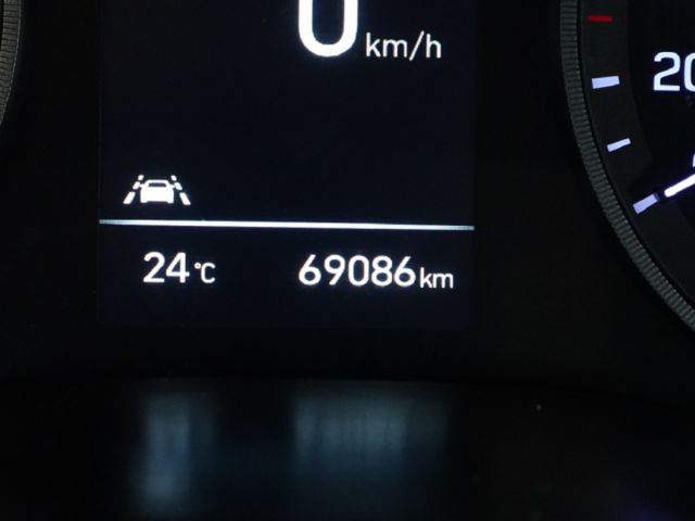 ▲小改款才有全速域／車道修正▲最頂級旗艦版，只跑６萬多，原鈑件認證▲電尾門，雙電動椅，盲點，環景，LED頭燈，免鑰匙  第3張相片