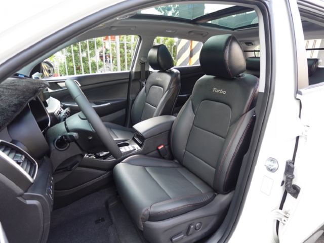 ▲小改款才有全速域／車道修正▲最頂級旗艦版，只跑６萬多，原鈑件認證▲電尾門，雙電動椅，盲點，環景，LED頭燈，免鑰匙  第5張相片