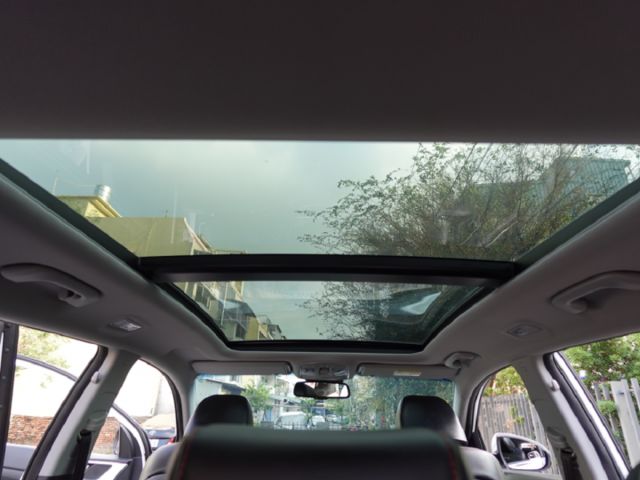 ▲小改款才有全速域／車道修正▲最頂級旗艦版，只跑６萬多，原鈑件認證▲電尾門，雙電動椅，盲點，環景，LED頭燈，免鑰匙  第7張相片