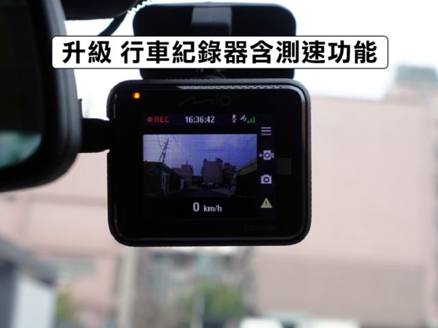 ▲19年全新改款G05，40i旗艦版，新車373萬▲新車至今，全原廠保養▲高雄企業老闆 上下班用無菸車▲原鈑件認證車  第15張相片