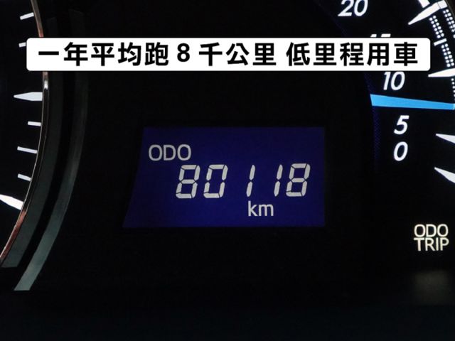 ▲推薦經典版，才有多項安全配備，非低階等級▲只跑８萬，全原廠保養▲四顆輪胎剛換新的▲超美無菸車，原鈑件認證，聯盟全台保固  第5張相片