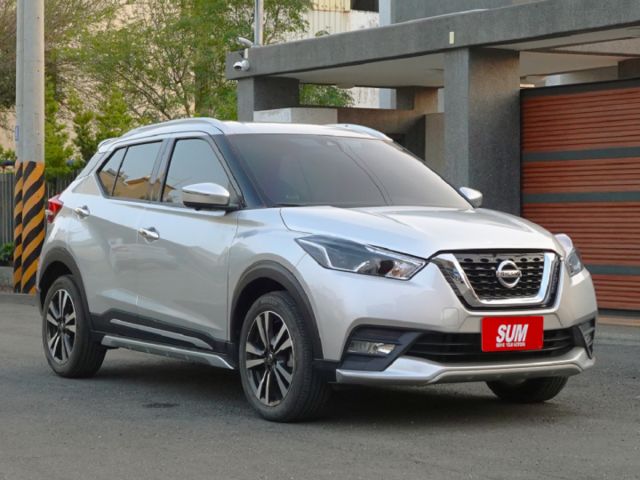 ▲智行旗艦版，全原廠保養，只跑１萬多▲一手無菸車，原鈑件認證▲六氣囊，盲點，環景，免鑰匙，LED頭燈，循跡，定速，恆溫  第1張相片