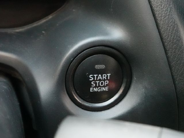 ▲五門～尊榮安全型，升級安卓導航機▲推薦認證車，內裝漂亮無菸味▲六氣囊，盲點，免鑰匙，恆溫，定速，LED頭燈，抬頭顯示  第13張相片