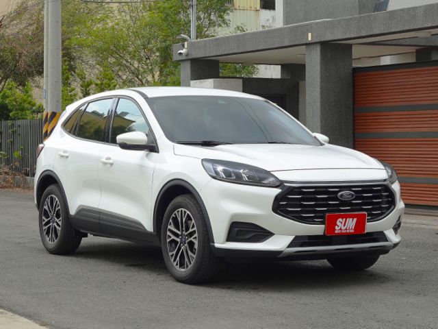 ▲1.5渦輪，原鈑件，全車引擎腳剛換▲才開二年多，便宜新車40幾萬▲全速域，七氣囊，電動椅，盲點，恆溫，CarPlay  第1張相片