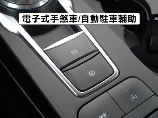 ▲1.5渦輪，原鈑件，全車引擎腳剛換▲才開二年多，便宜新車40幾萬▲全速域，七氣囊，電動椅，盲點，恆溫，CarPlay  第16張相片