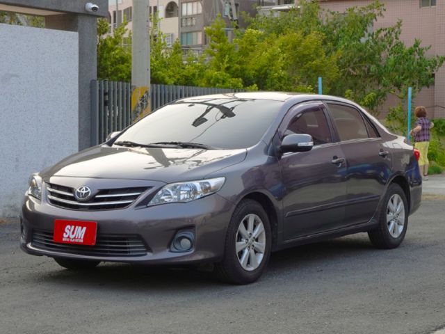 ▲特價代步車，只跑７萬多，全車原鈑件▲升級安卓導航，胎壓偵測，行車記錄器▲雙安，恆溫，定速，ABS煞車，15吋鋁圈  第3張相片